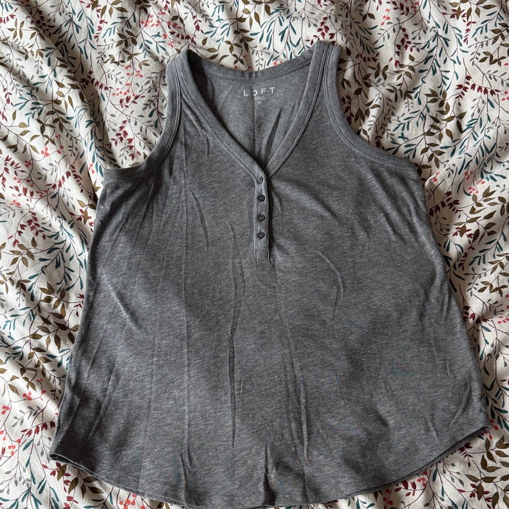 LOFT Gray Sleeveless Henley Tank Top